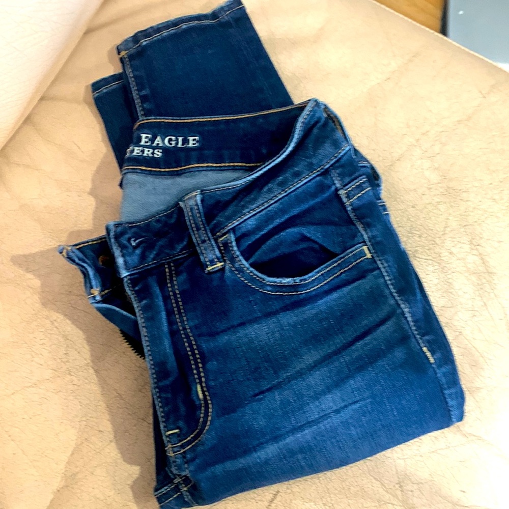 American Eagle, never worn skinny jeans